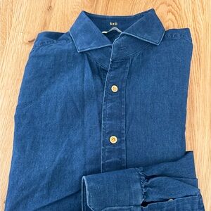 SUITSUPPLY CHAMBRAY  japanese custom Fit shirt  size 16-16 1/2 neck.